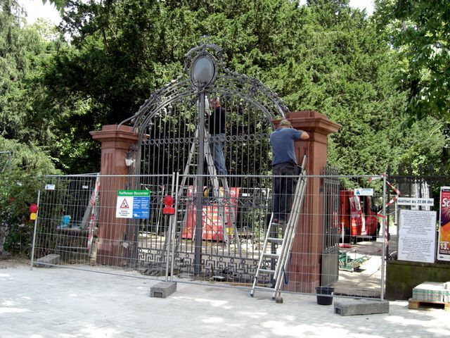 Das Linkenheimer Tor wird wieder aufgebaut!