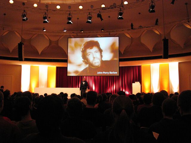 23C3: Keynote von John Perry Barlow