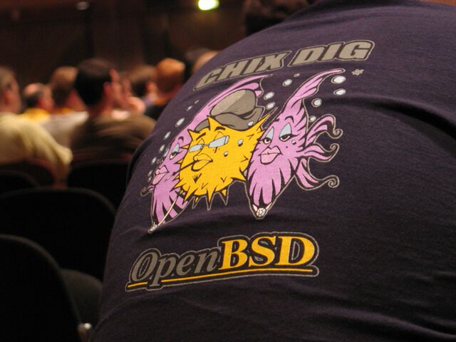 T-Shirt