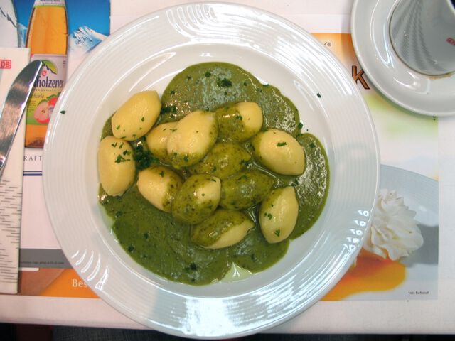 Gnocchi mit Bärlauchsoße - 8,90 EUR