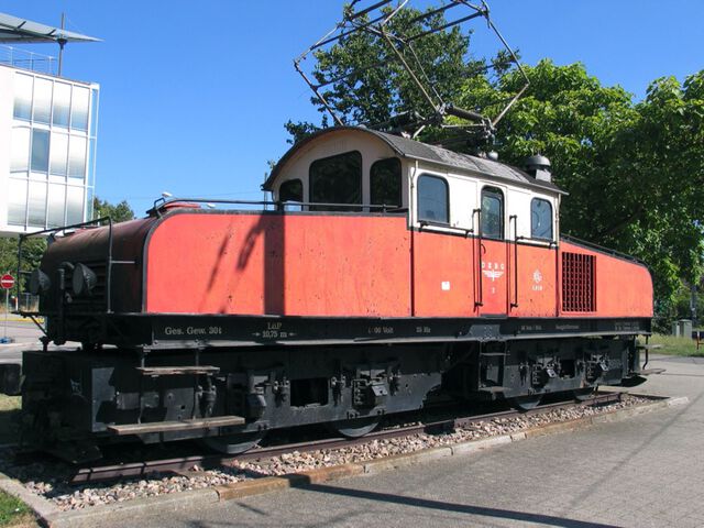 Lokomotive am Albtalbahnhof 1