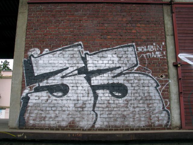 33