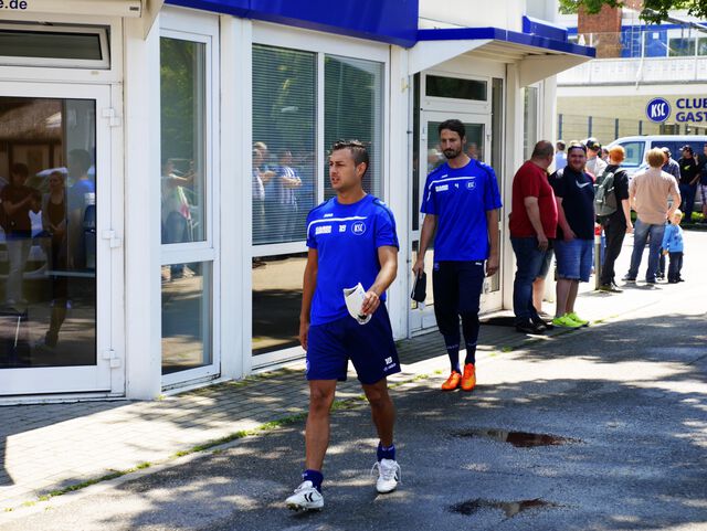 Trainingsauftakt beim KSC