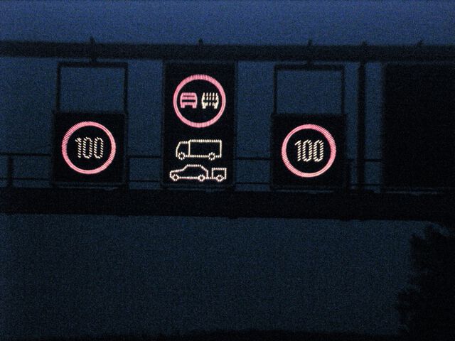 100