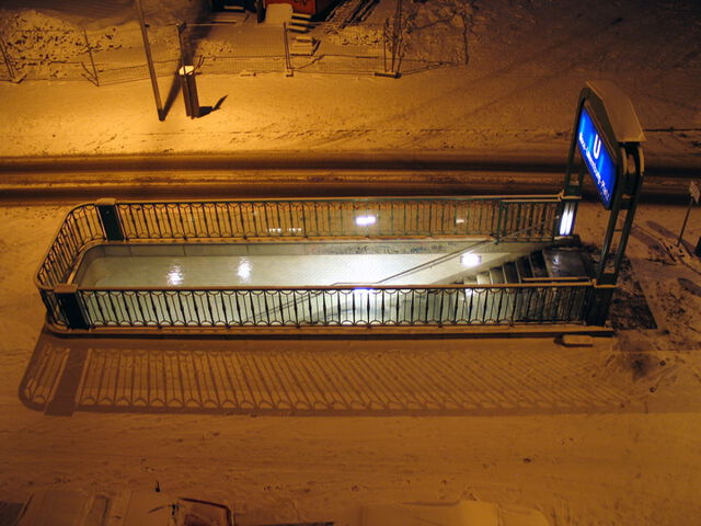 U-Bahnhof Rosa-Luxemburg-Platz