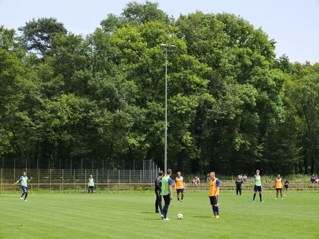 Trainingsauftakt beim KSC