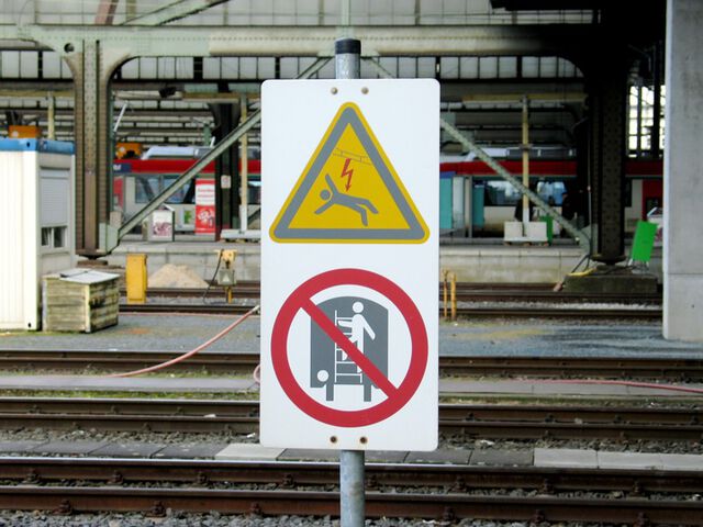 Aufpassen!