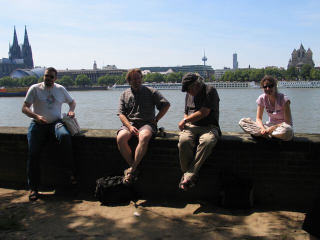 MacExpo2006: Nur der Dom schaut zu...
