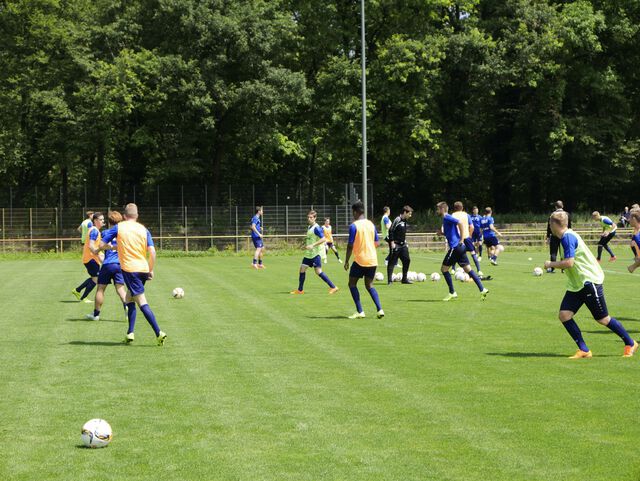 Trainingsauftakt beim KSC