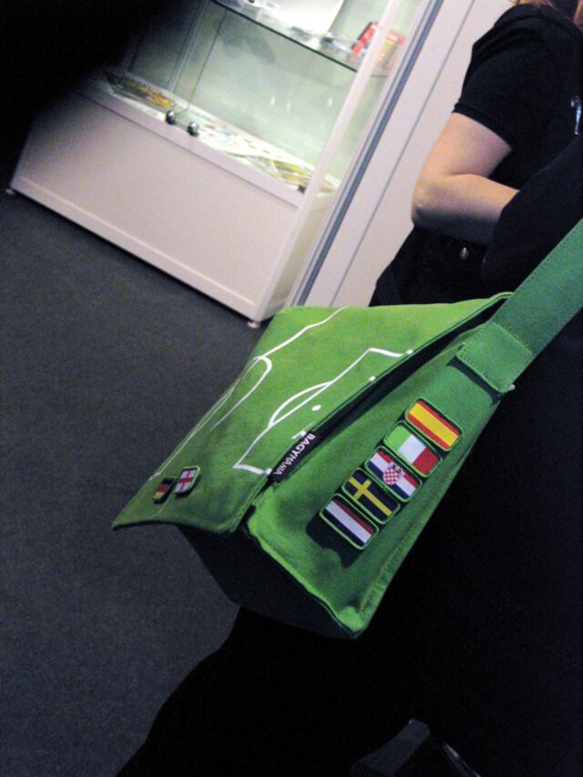 MacExpo 2006: Sehr kühle Tasche