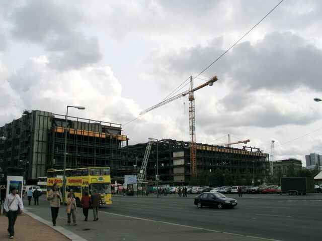 Palast der Republik im Rückbau